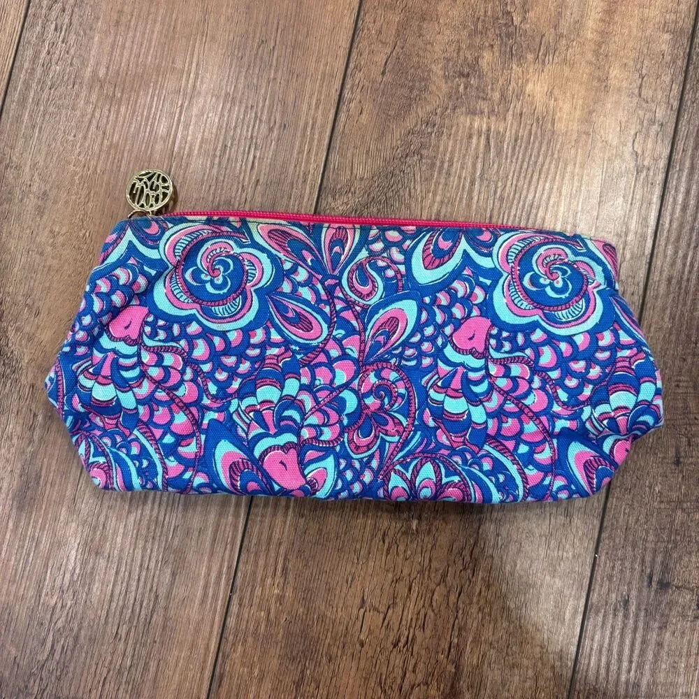 Lilly Pulitzer Up Your Sleeve Makeup Case Brewster Blue Reel Me In 6